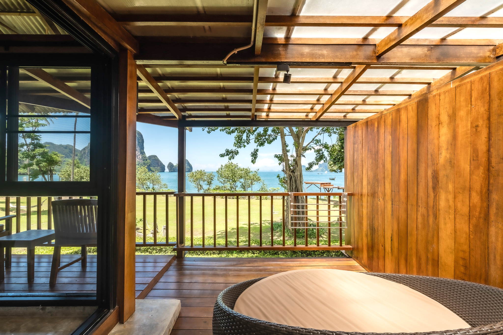 Tinidee Hideaway Tonsai Beach Krabi